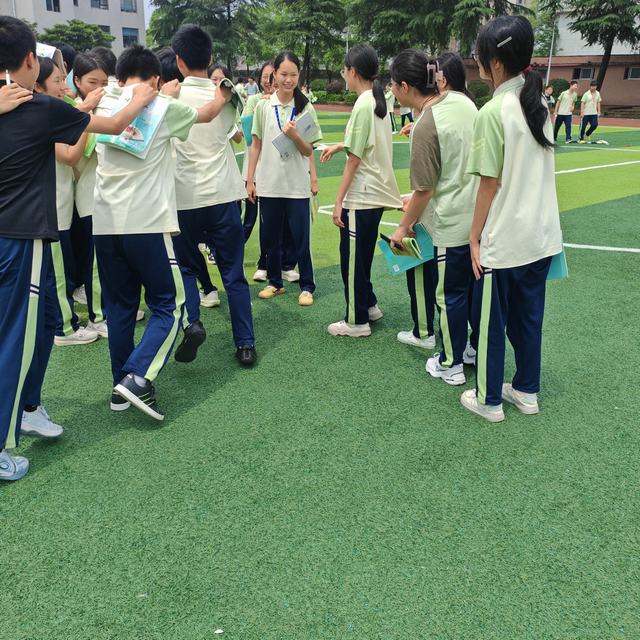 5.26向阳拾光润心灵 心暖同行赴征程 (4).jpg